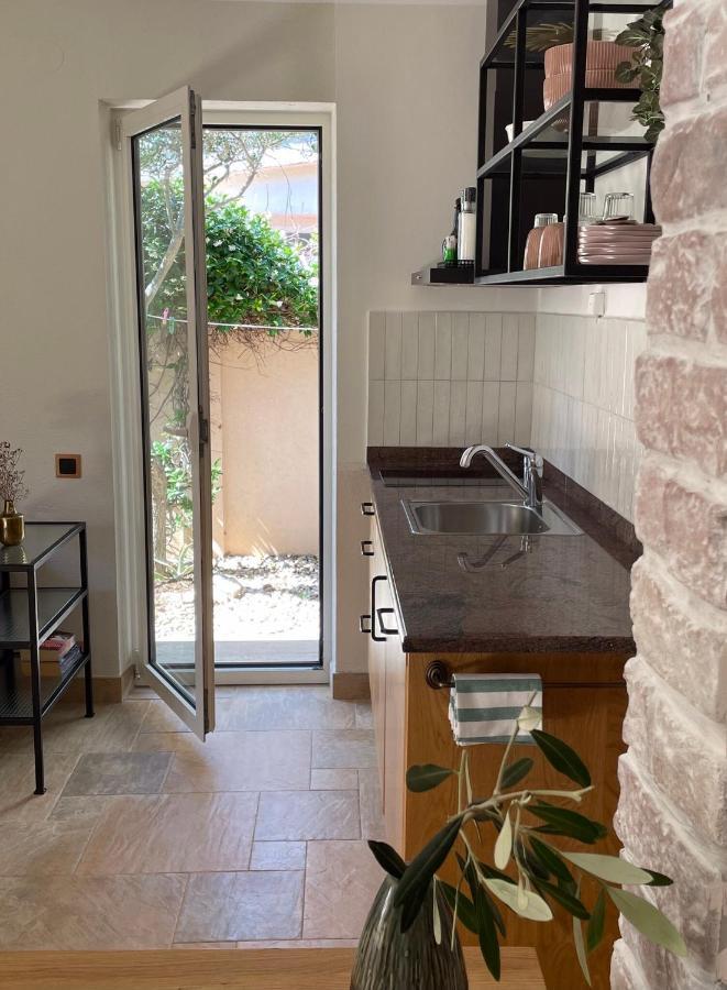 Villa Lantana Vir Dış mekan fotoğraf